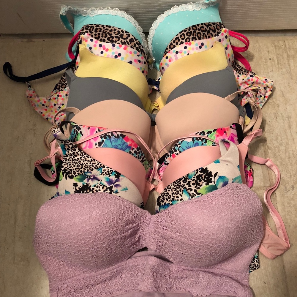 Vs Bra Bundle - image 1